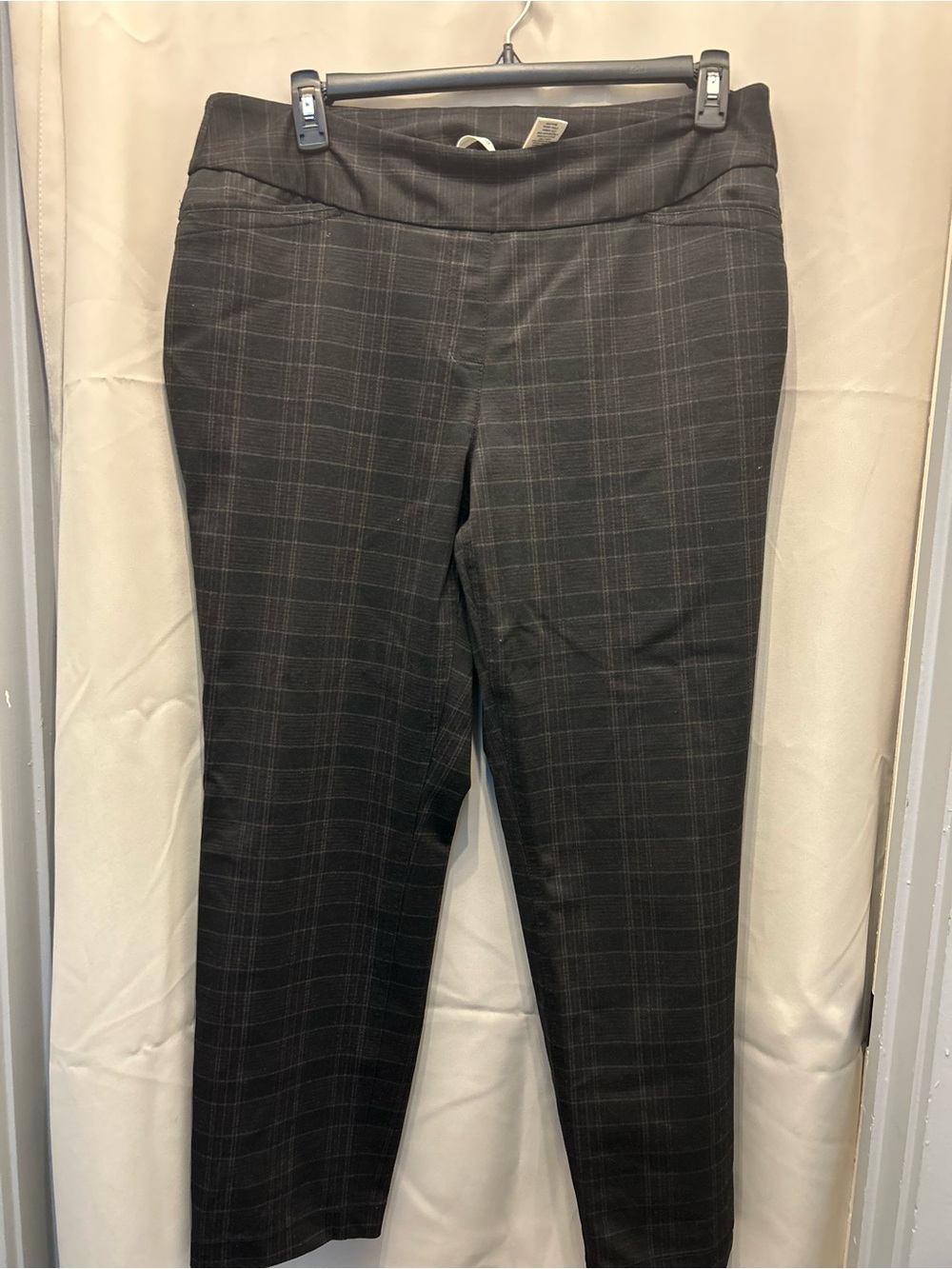 Dillard’s Westbound Black Plaid Straight-Leg Pull-On Pants